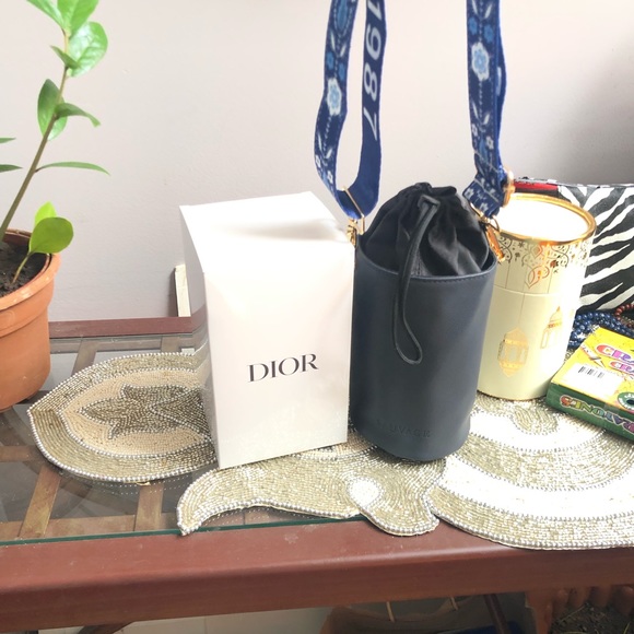 Dior pouch - Picture 6 of 11